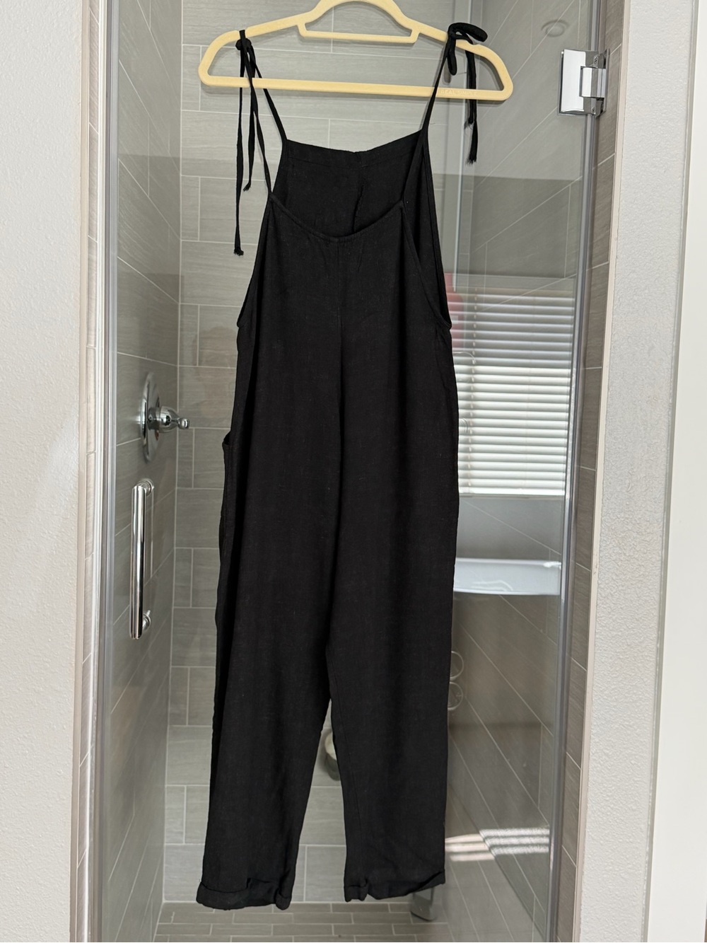 STILLWATER Black Linen Tie-Strap Overalls - Picture 2 of 3